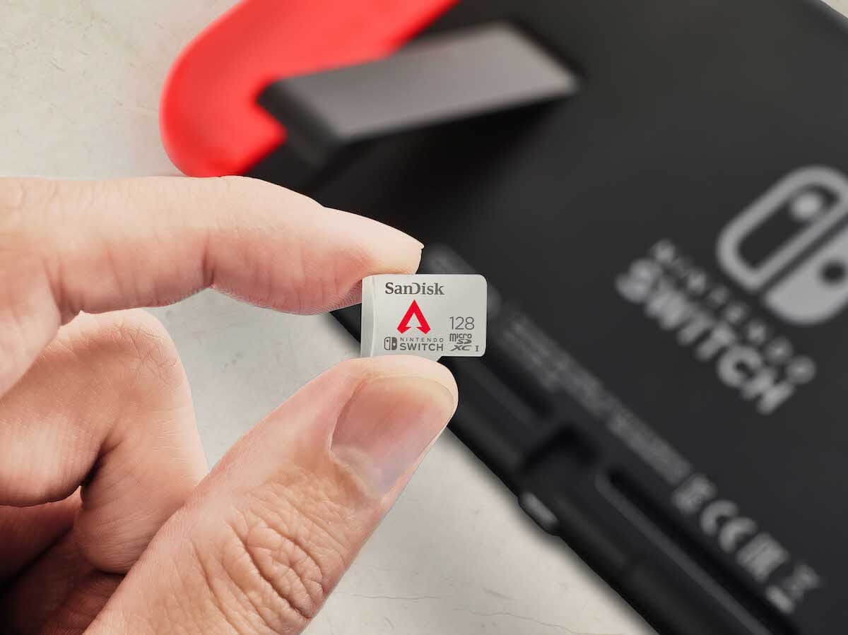 APEX_NintendoSwitch_microSD_128GB_1