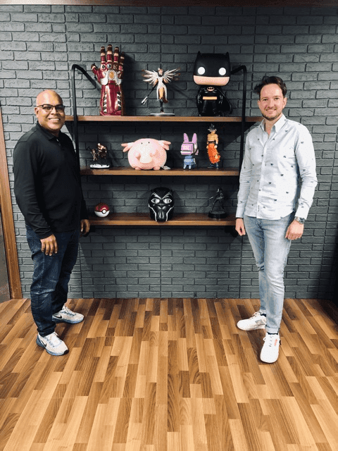Picture Lalit. Vase & Jeremy Denisty