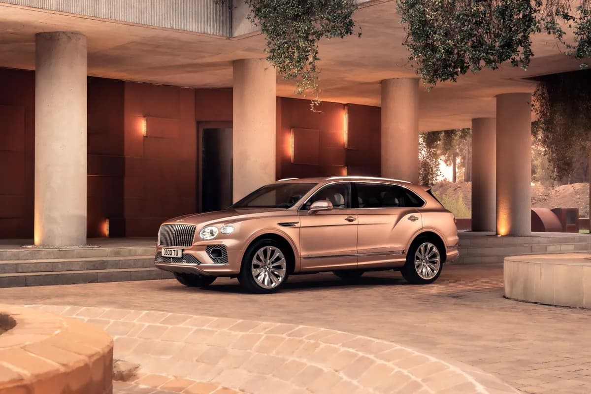 Bentayga EWB - 61_ssict_1200_800