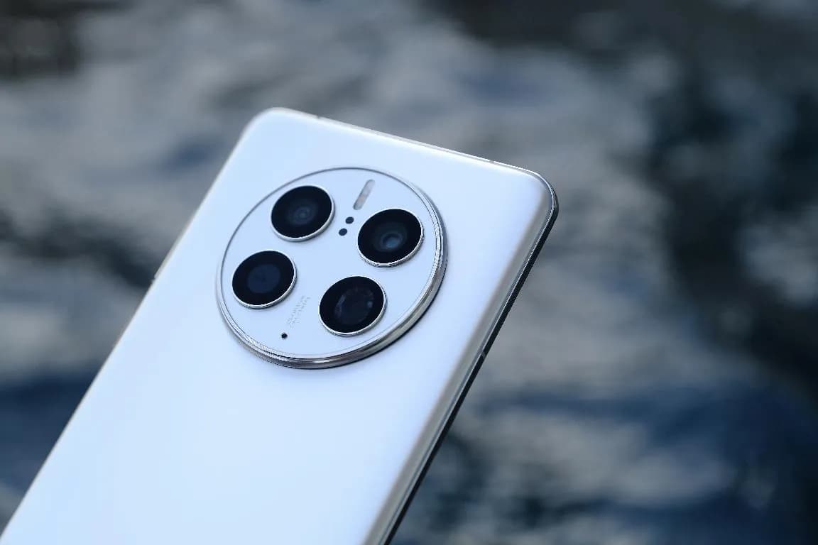 Mate50 Pro- Silver_ssict_1152_768