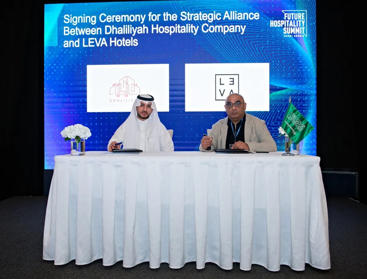 LEVA Signing (1)_ssict_1200_914