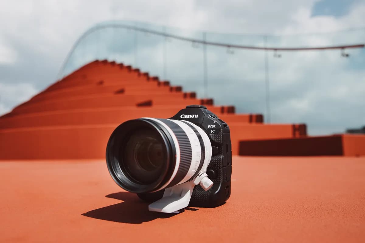 EOS R1_ssict_1200_800