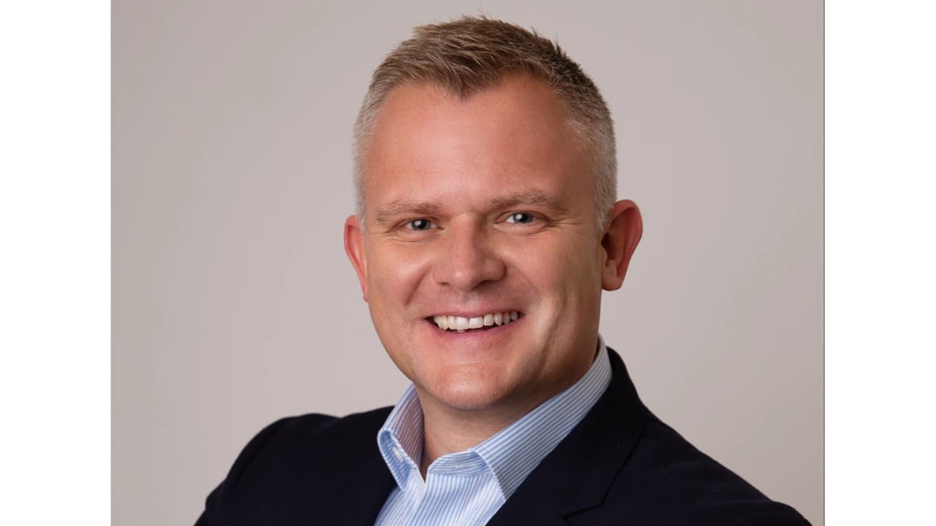 Anthony Shaw Headshot