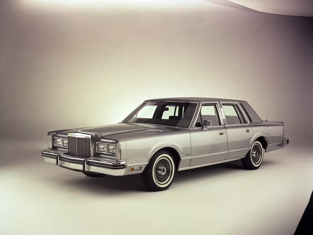 1983 Lincoln Town Car Cartier Series