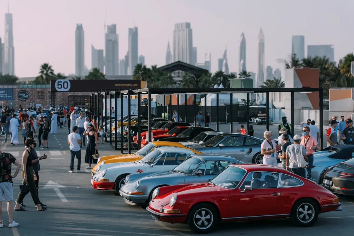 Porsche - pic2_ssict_1200_800
