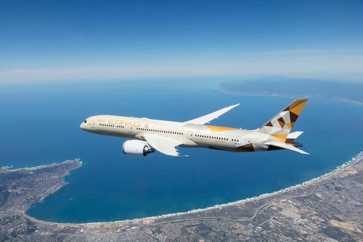 Etihad_B787_ssict_1200_800