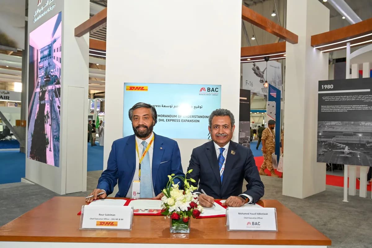 DHL signing_ssict_1200_800