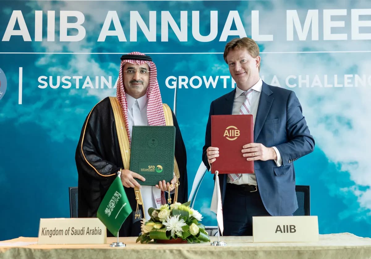 Aiib26-9-23__190_ssict_1200_838