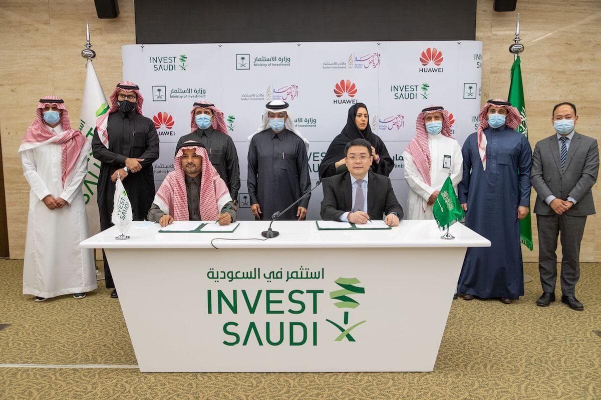 H& k Signing Ceremony