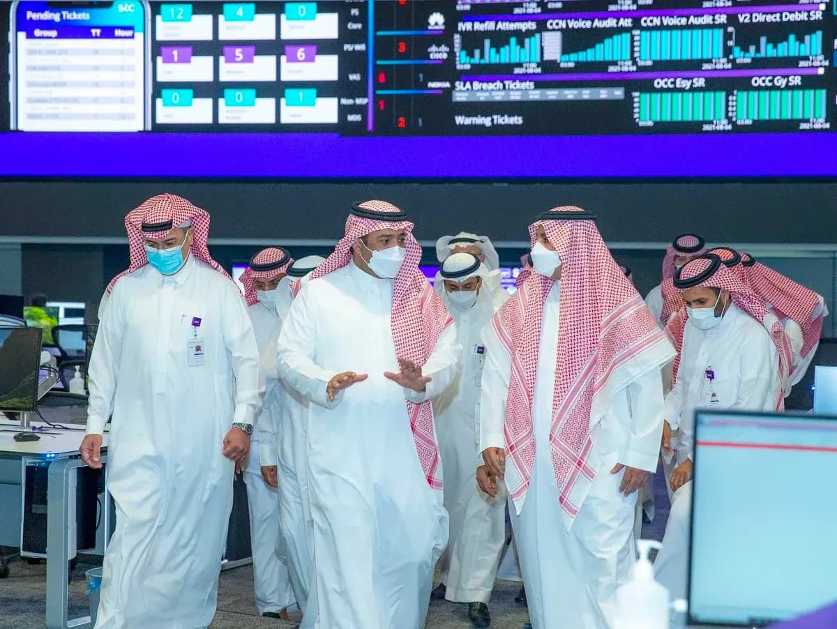 رئيس (سدايا) يزور أكبر مركز للعمليات الرقمية ويثمّن الشراكة مع STC 2