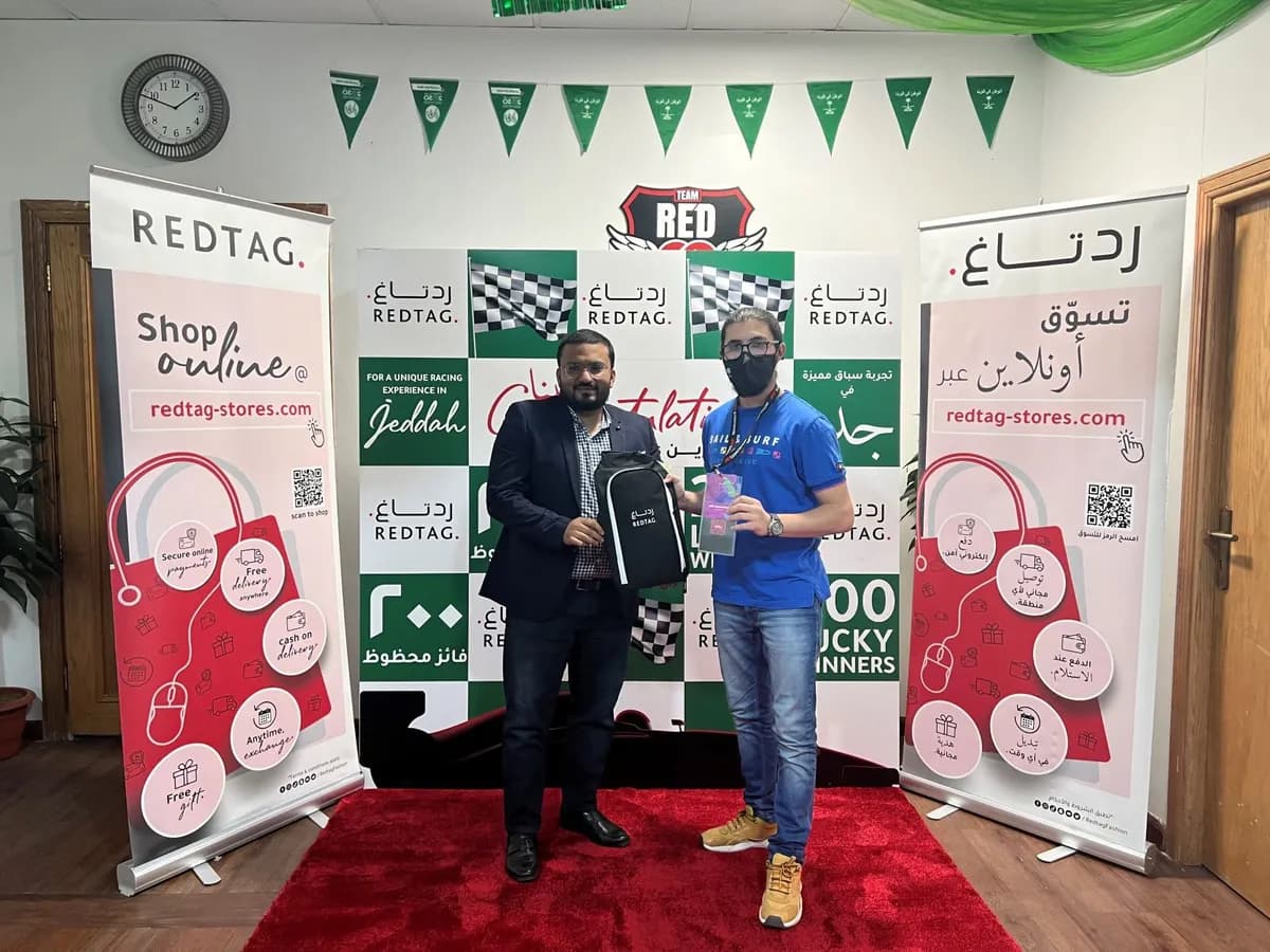 رد تاغ تمنح 200 فائز محظوظ تذاكر مجانية خلال السباق الأول من نوعه في جدة_ssict_1200_900