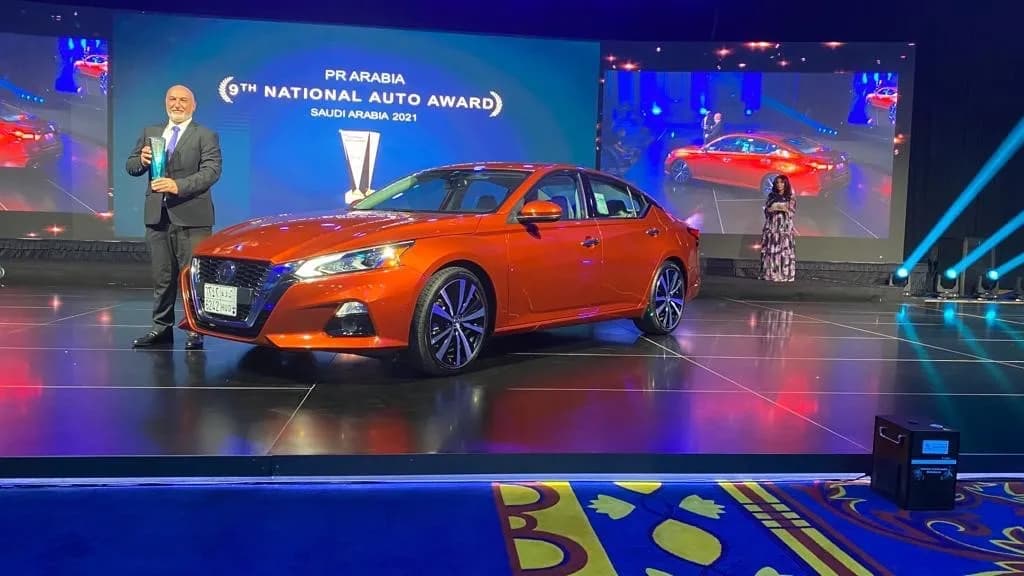 نيسان العربية السعودية تحصد جائزتين في حفل توزيع الجائزة الوطنية التاسعة لقطاع السيارات 1_ssict_1024_576