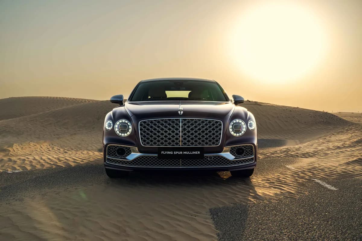 الصورة 2 – Bentley Fl ying Spur Mulliner_ssict_1200_800