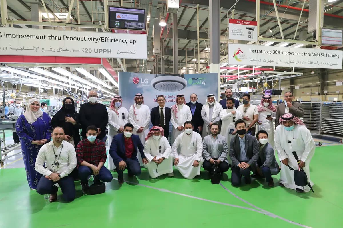 LG Riyadh Factory 2022_-315_ssict_1200_800