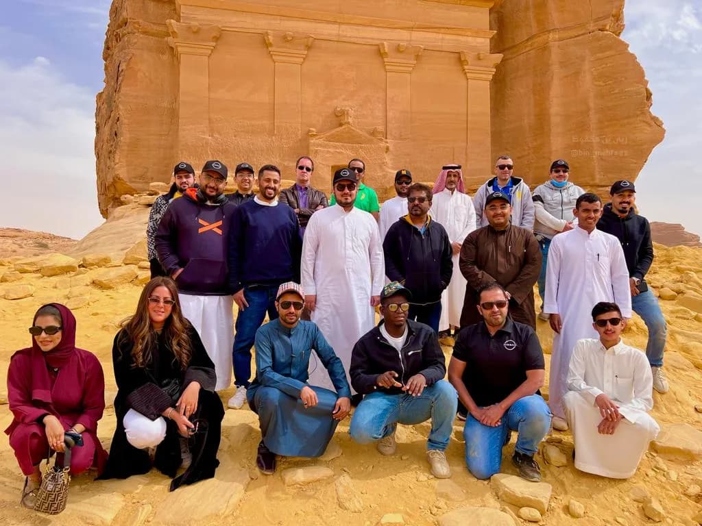 نيسان العربية السعودية تكرم شركاء النجاح من موزّعي قطع الغيار في المملكة 2_ssict_1024_768