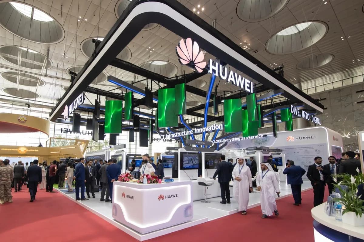 Huawei highlighted its commitment to a secure digital world at Milipol_ssict_1200_800