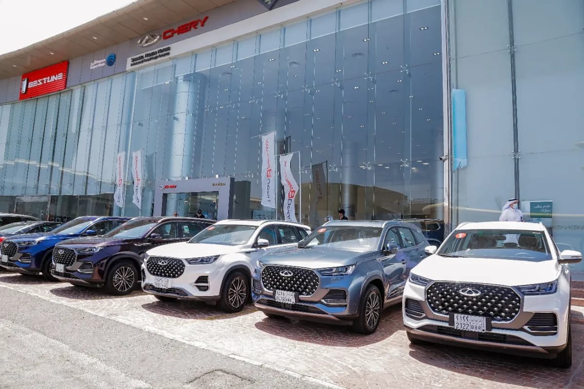 معارض سنابل الحديثة للسيارات تستعرض طرازات شيري تيجو 8 برو ماكس للمستهلكين وبأسعار منافسة 4_ssict_1200_800