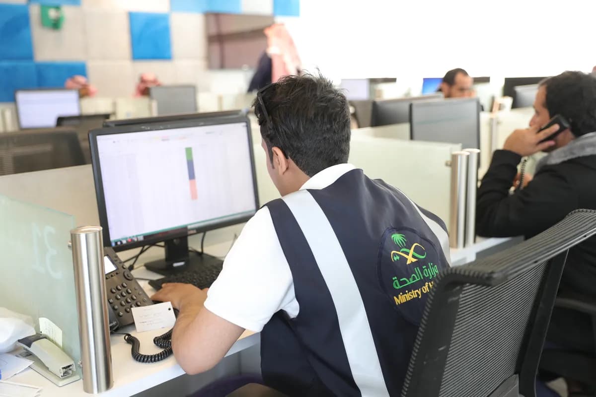 الصحة السعودية تخاطب الحجاج بسبع لغات والمزيد من الخدمات الفورية2_ssict_1200_800