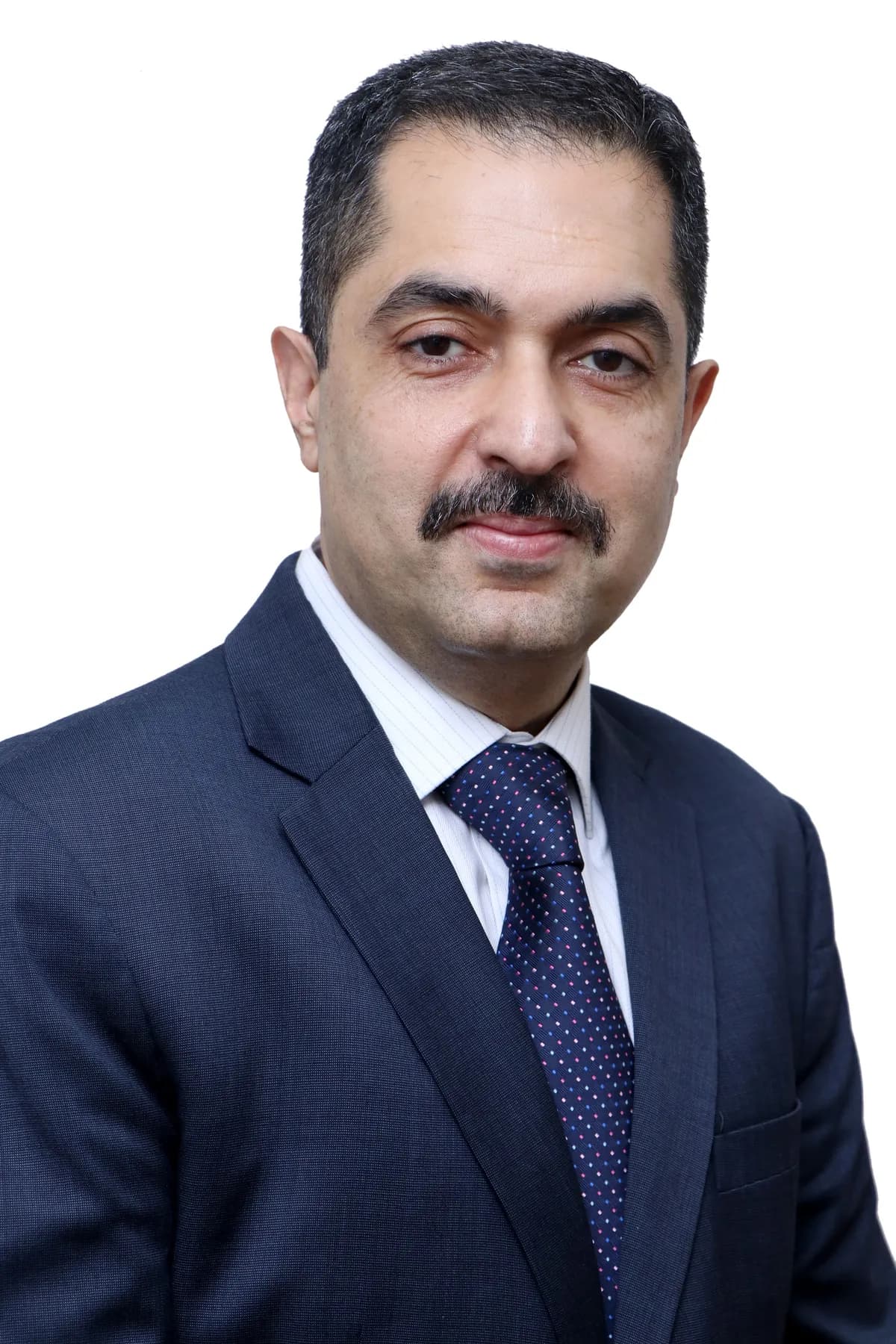 Aditya Arora as Chief Operating Officer - آديتيا آرورا _ssict_1200_1800