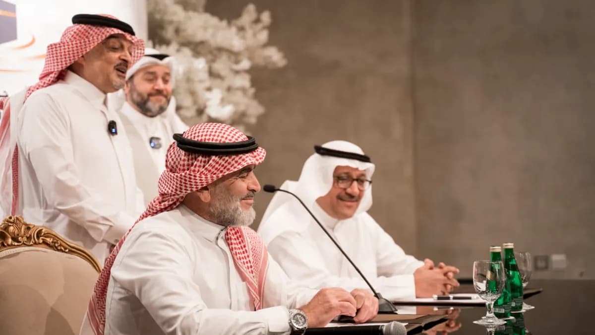 شركة مطوفي حجاج جنوب آسيا تبرم عقداً حصرياً مع شركة سقيفة الصفا 3_ssict_1200_675