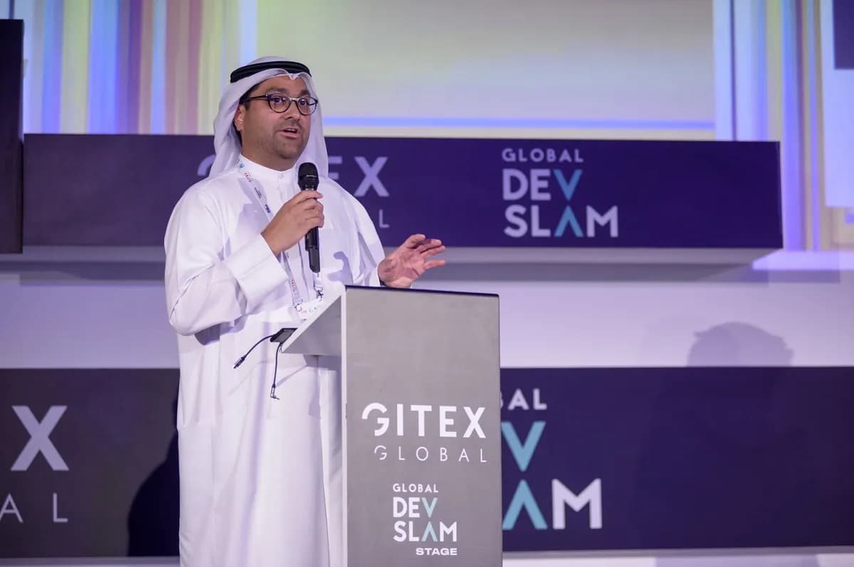 Saqr Bin Ghalib, Executive Director, UAE Office of AI, Digital Economy, and Remote Work Applications, at Global DevSlam_ssict_1200_797