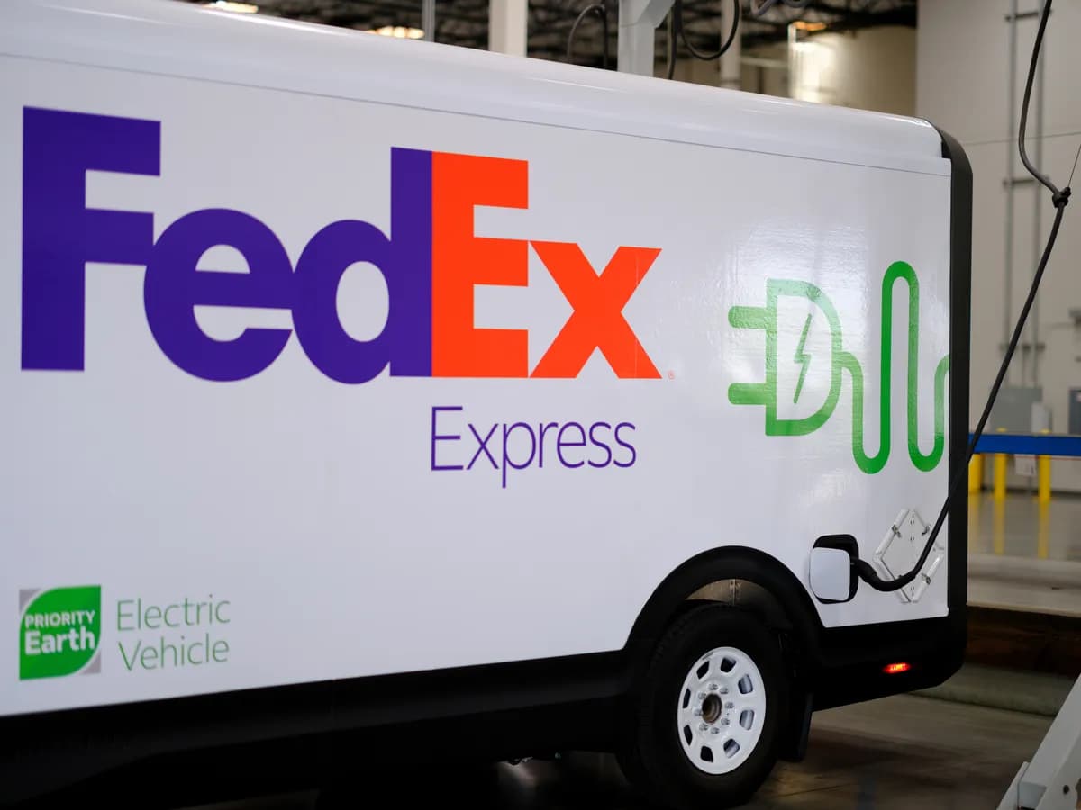 FedEx Electric Vehicle_ssict_1200_900