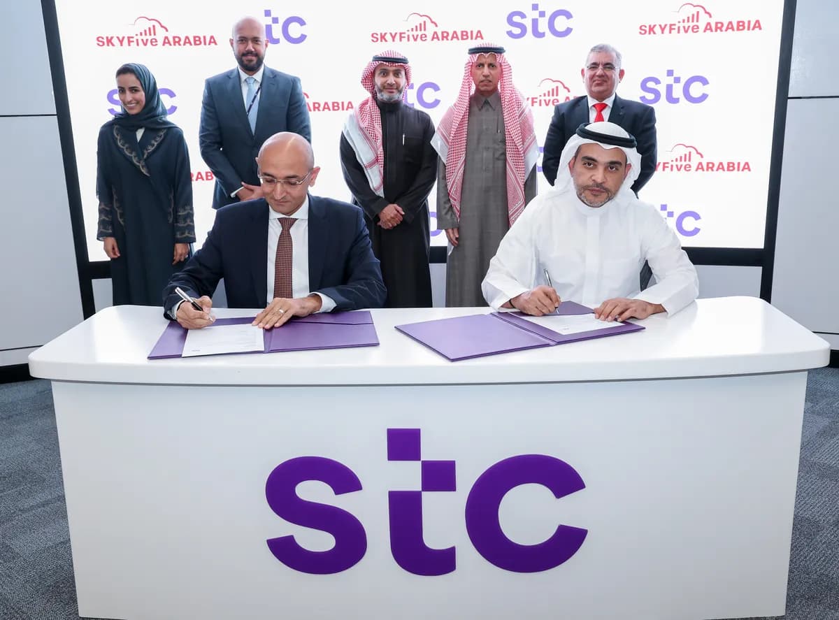stc and SkyFive sign MoU to introduce broadband inflight connectivity to MENA1_ssict_1200_887