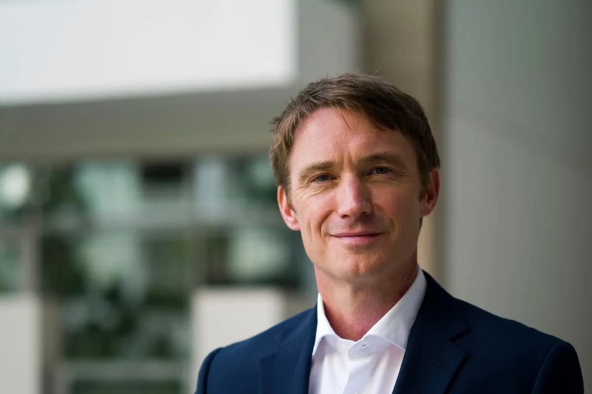Gregory Hughes, EY MENA IPO and Transaction Diligence Leader_ssict_1200_800