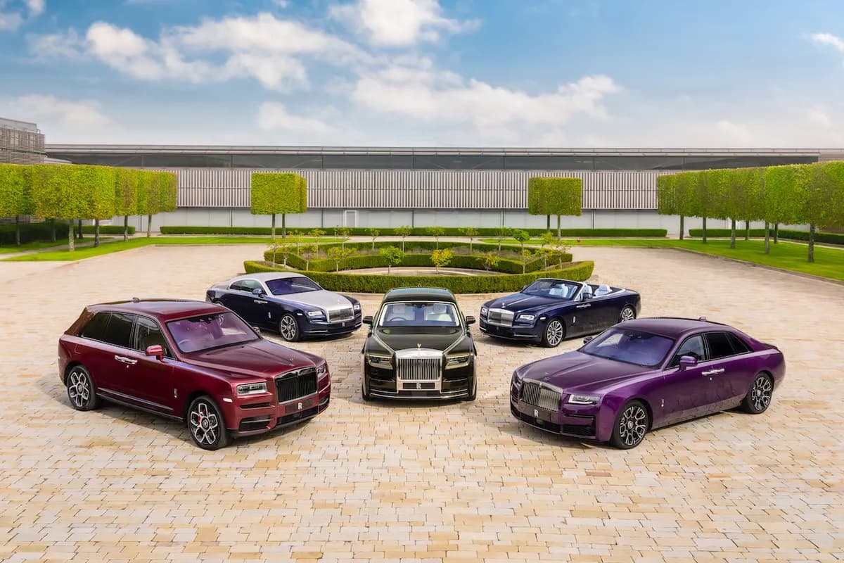 The Courtyard at the Home of Rolls-Royce_ssict_1200_800