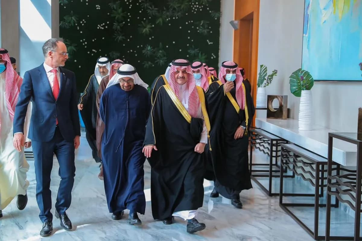 أمير المنطقة الشرقية يفتتح فندق دانا ريحان من روتانا في الدمام2_ssict_1200_801