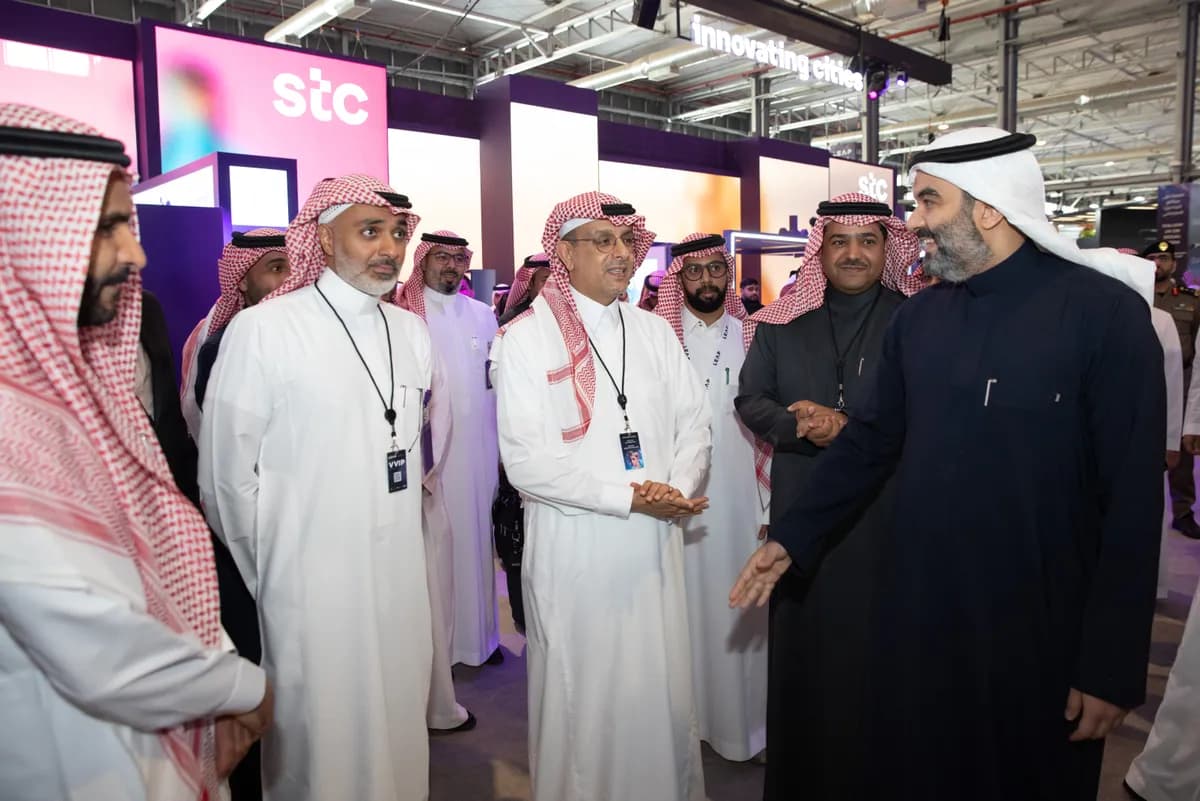 تقنيات الاتصال الفضائية والميتافيرس تتصدر خدمات stcفي أكبر جناح بمؤتمر #ليب232_ssict_1200_801