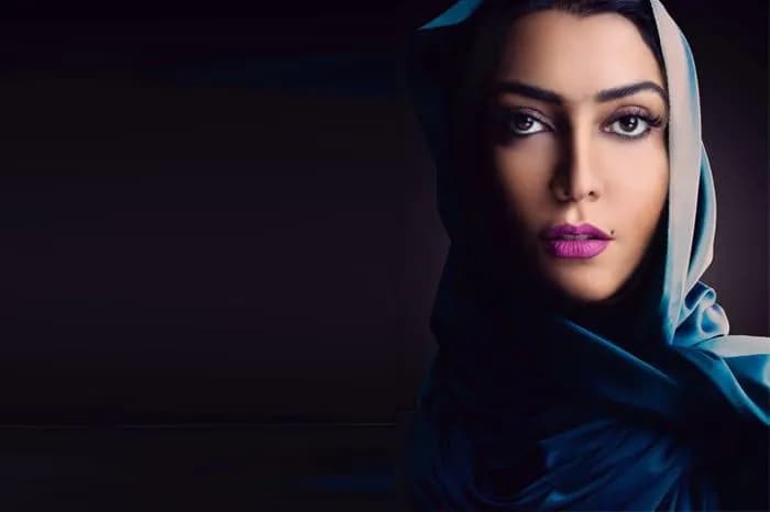 د.سمر الشامسي تلبي نداء المتضررين السوريين جراء الزلزال_ssict_700_466