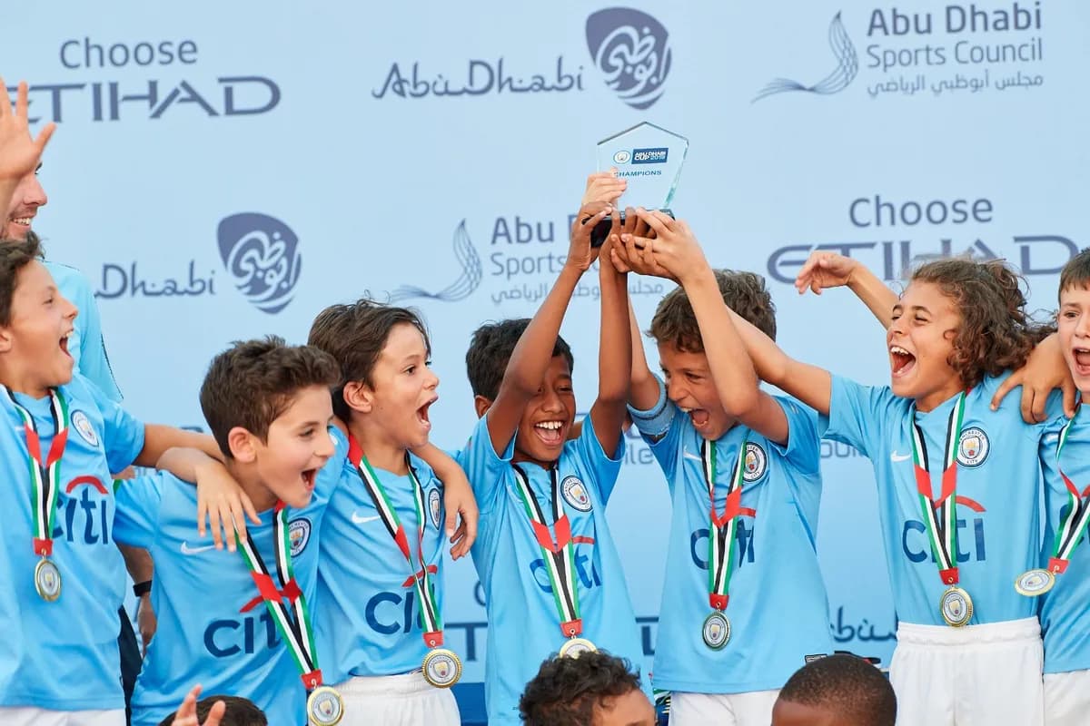 مايديا تعزز شراكة مانشستر سيتي العالمية من خلال رعاية كأس أبو ظبي_ssict_1200_800