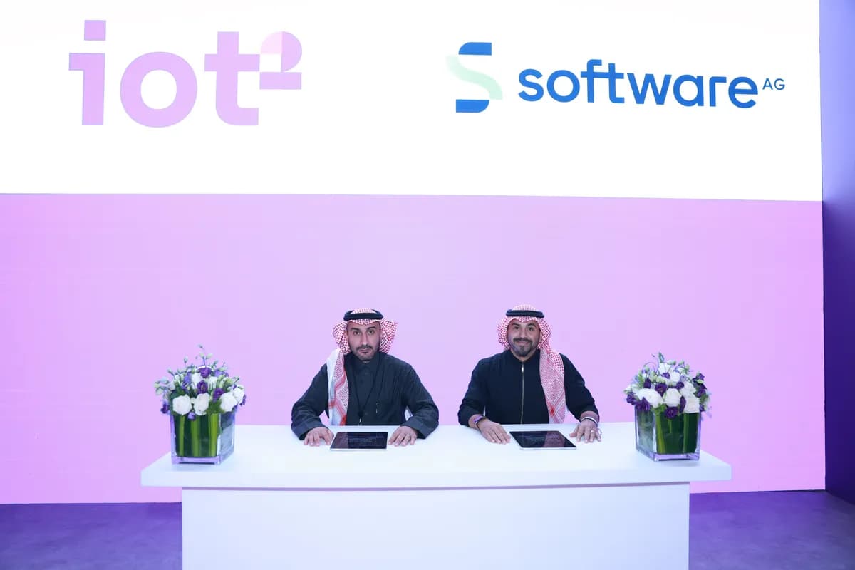 iot squared and Software AG at LEAP_ssict_1200_800