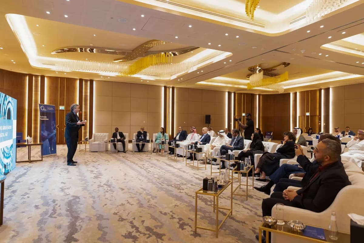 ستضافت منظمة التعاون الرقمي مجموعة من كبار السفراء في الدول الأعضاء بمنظمة التعاون الرقمي والجهات الدولية الشريكة في الدورة الافتتاحي