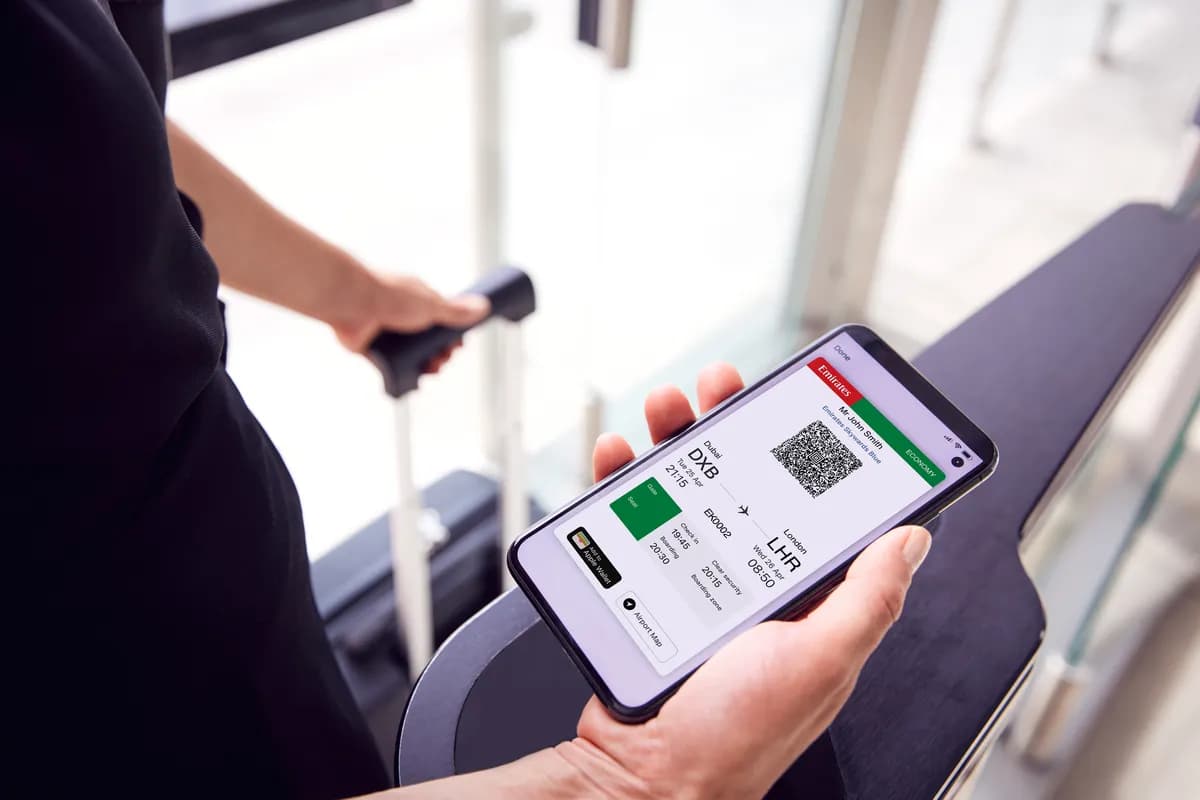 طيران الإمارات تعتمد بطاقات الصعود الرقمية وتلغي الورقية للرحلات من دبي_ssict_1200_800