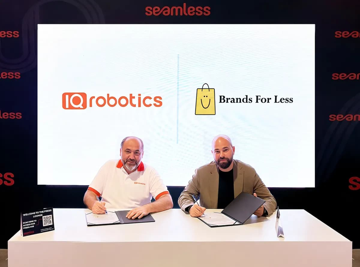 Fadi Amoudi CEO of IQ Robotics and Ayman Beydoun, Deputy CEO & Group COO Of BFL Group_ssict_1200_890