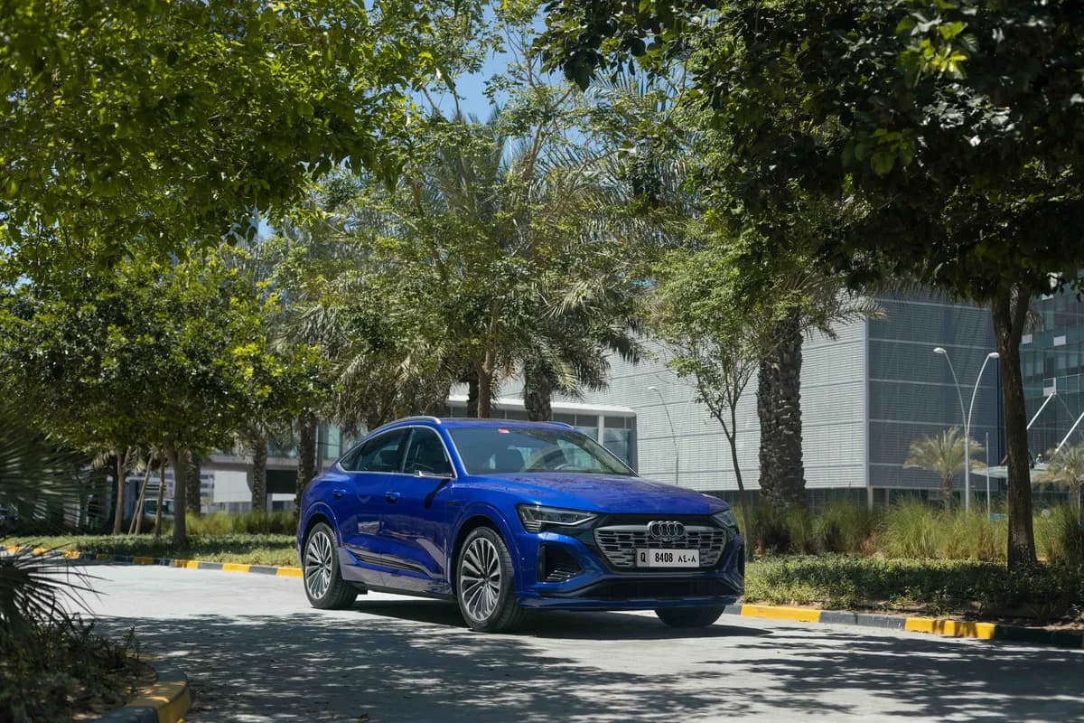 Audi Q8 e-tron exterior_ssict_1200_800