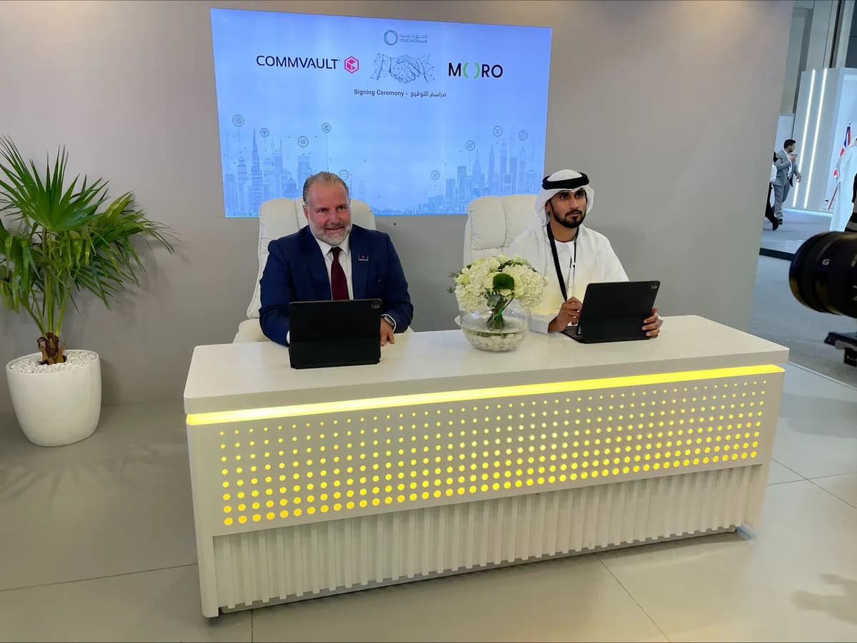 Commvault-Moro Signing 02_ssict_1200_901