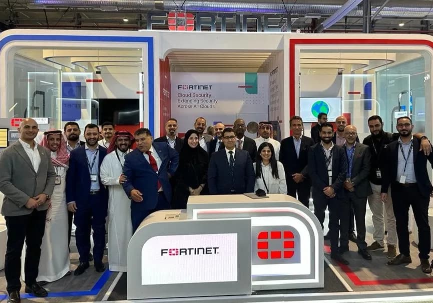 القطاع الرقمي السعودي من أكبر القطاعات في الشرق الأوسط_ssict_865_606