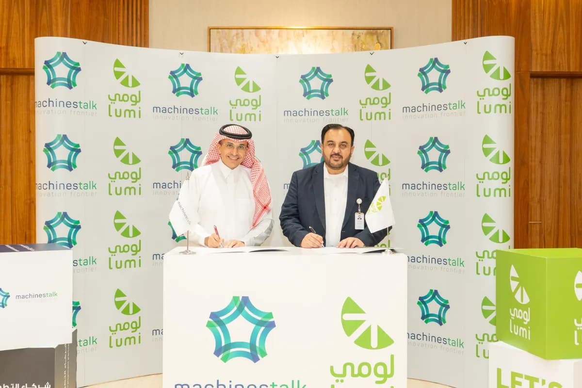 لومي و MachinesTalk توقعان اتفاقية تعاون بقيمة 28 مليون ريال لإحداث ثورة رقمية في مشاركة المركبات1_ssict_1200_800