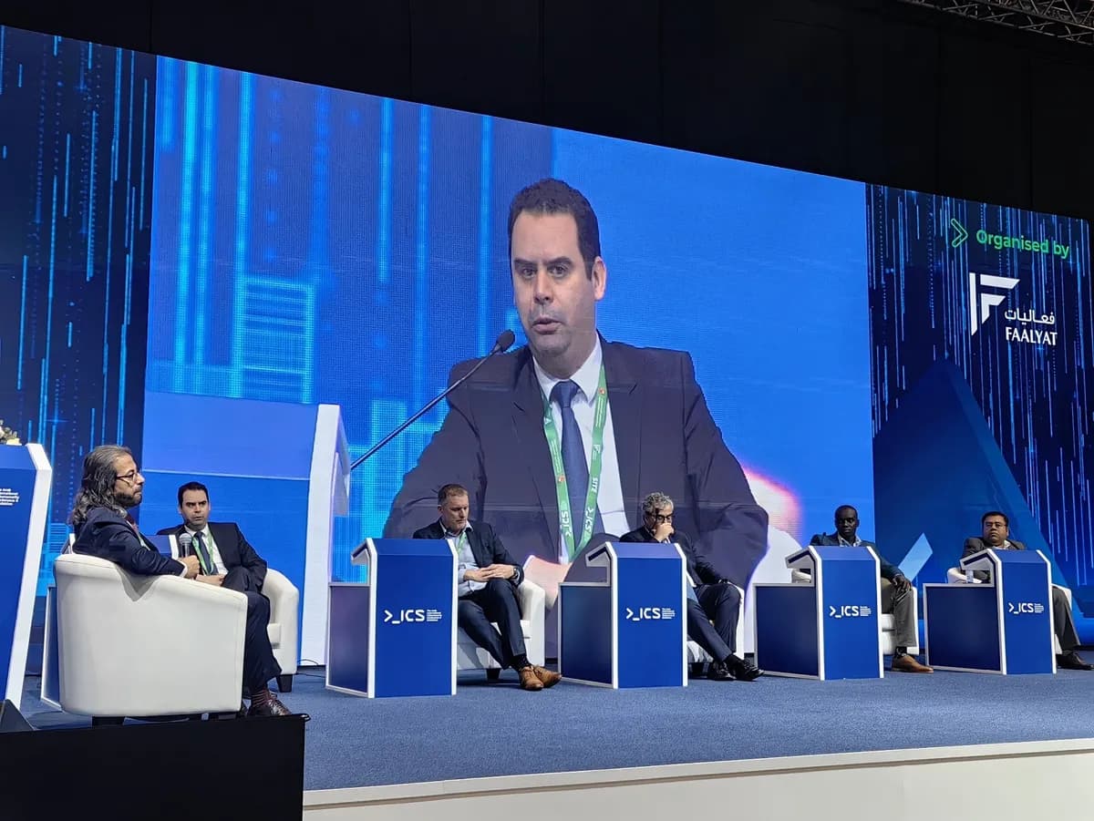 Kamal Zian, Chief Information Security Officer, Huawei Gulf North, participated in a panel discussion at AICS 2023 - Copy_ssict_1200_901