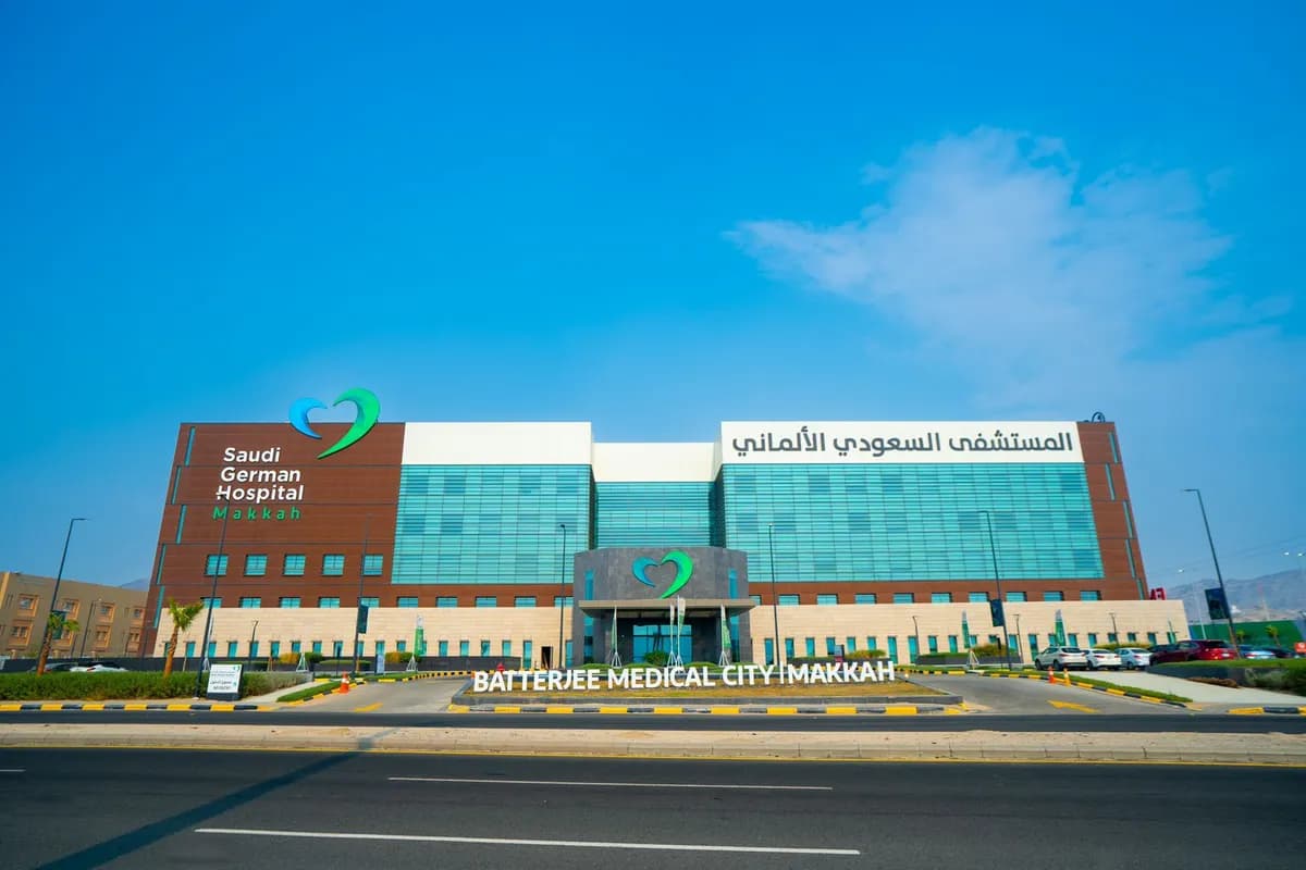 بعد كسر مفتت لتسعة أجزاء بالكعب، مريض يستعيد قدرته على المشي بالمستشفى السعودي الألماني بمكة المكرمة_ssict_1200_800