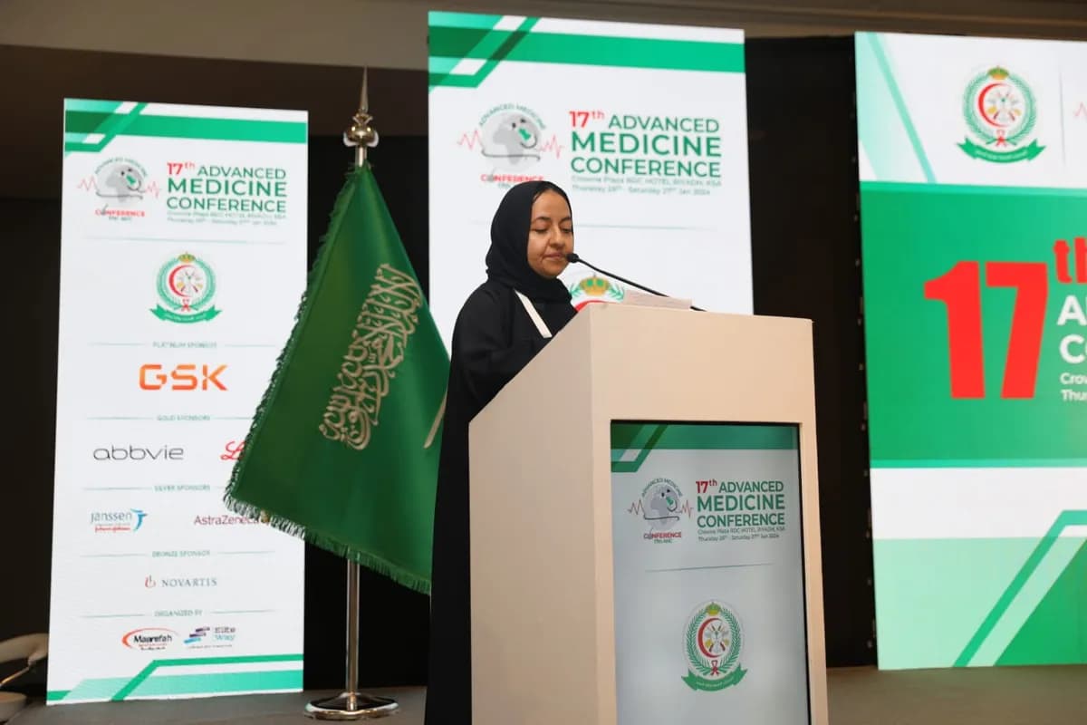 مدينة سلطان الطبية العسكرية تنظم فعاليات المؤتمر السابع عشر للمستجدات في الأمراض الباطنة1_ssict_1200_800