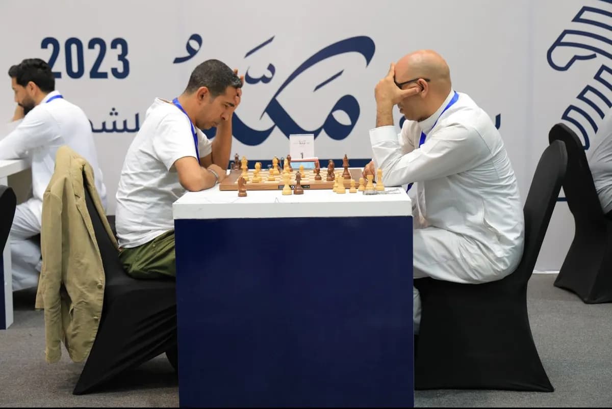 بمشاركة أكثر من 130 هاويًا.. البوابة الوطنية للهوايات تنظّم بطولة الهواة للشطرنج بمكة المكرمة_ssict_1200_803