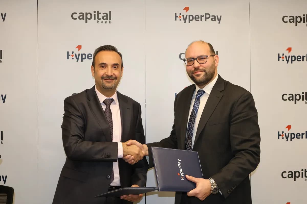 هايبرباي توقع اتفاقية تعاون مع كابيتال بنك لتقديم حلول دفع إلكترونية متكاملة ومتقدمة لعملائه_ssict_1200_800