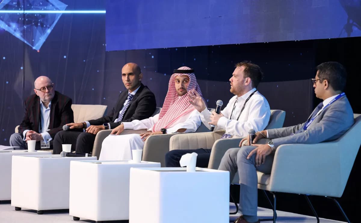 كابسات 2024 يسلّط الضوء على التطورات الجديدة في مجال تكنولوجيا الوسائط والأقمار الاصطناعية ضمن كونغرس المحتوى وقمة سات إكسبو1_ssict_120