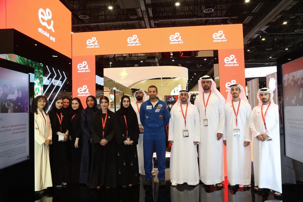 إي آند تستقطب المواهب الإماراتية في معرض الخدمة الوطنية للتوظيف_ssict_1200_800
