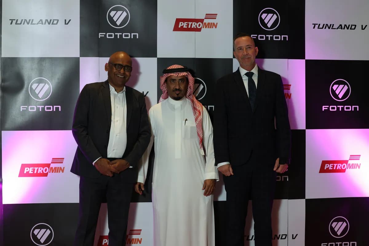 بترومين فوتون تطلق TUNLAND V بنظام طاقة هجين في السعودية 1_ssict_1200_800