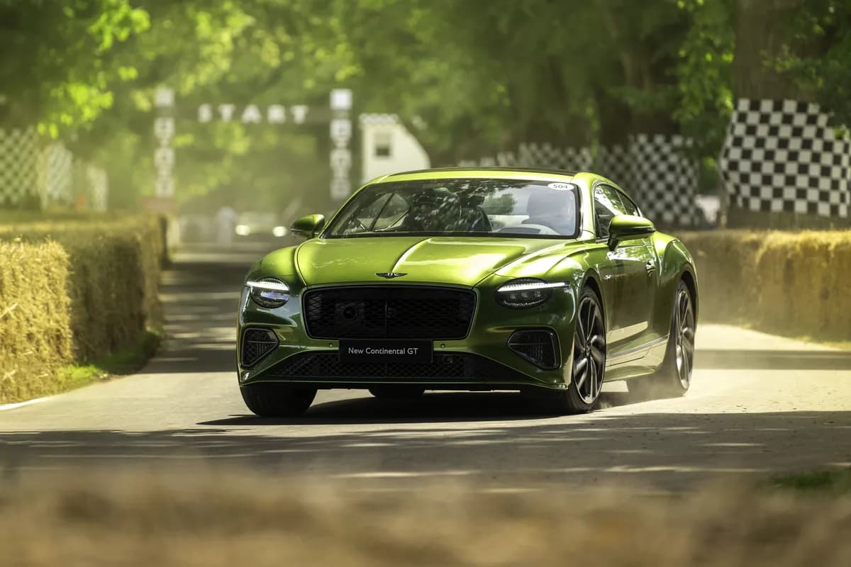 Continental GT Speed Debut - 01-min_ssict_1200_800